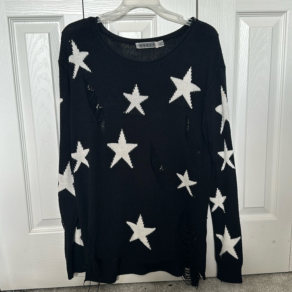 Rehab distressed star sweater size s/m.
